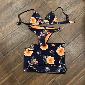 Triangl bikini set with matching bag size small + top and small bottom